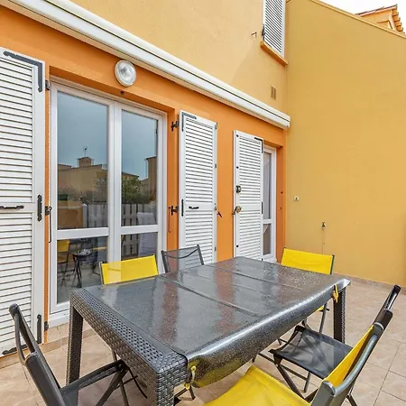 Family-friendly Apt In Apartment