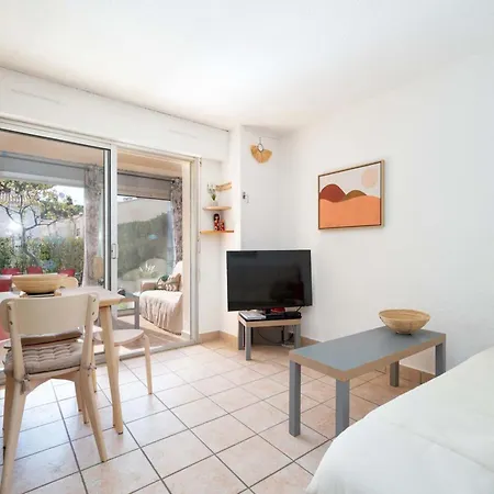 Apartment Family-friendly Apt In *